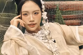 Phương Mỹ Chi chính thức tung album đầu tiên của dự án "Dân chơi dân ca"