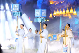 Chuyện kể bằng ánh sáng trong đêm "Khai Văn" ở Văn Miếu - Quốc Tử Giám