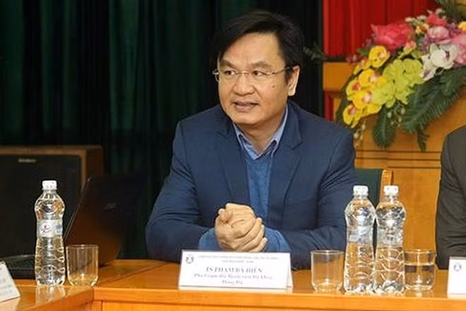 Tiến sỹ Phạm Bá Hiền tại buổi Giao lưu trực tuyến về phòng chống dịch bệnh truyền nhiễm do Báo An ninh Thủ đô tổ chức