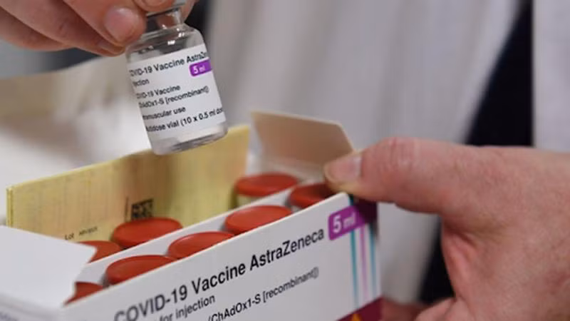 Đan Mạch tạm ngừng sử dụng vaccine Covid-19 của AstraZeneca (Ảnh: AFP) Đan Mạch tạm ngừng sử dụng vaccine Covid-19 của AstraZeneca (Ảnh: AFP)