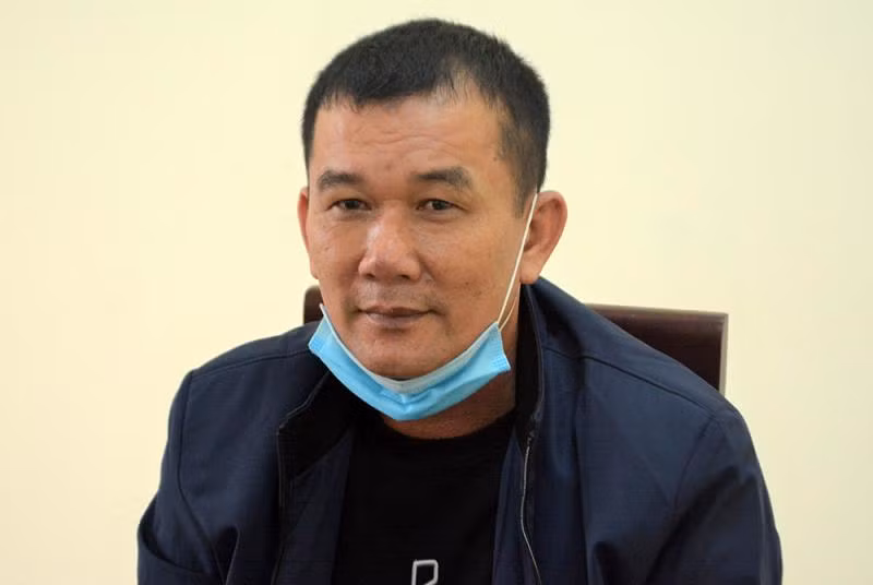 Đào Thế Hồng tại cơ quan công an