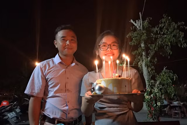 Bác sỹ Kim Băng đã lần thứ 2 hoãn đám cưới của mình để cùng đồng nghiệp chống dịch Covid-19