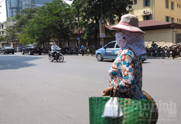 Chùm ảnh: "Nin-ja" trên phố phường Hà Nội ảnh 6