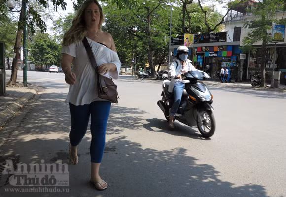 Chùm ảnh: "Nin-ja" trên phố phường Hà Nội ảnh 10