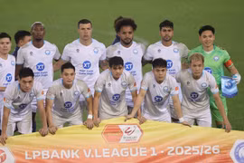 Đội bóng đắt giá nhất lịch sử V-League đang phải đua trụ hạng