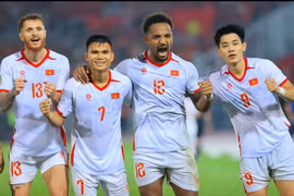 Lê Giang thoát thẻ đỏ, Malaysia phản lưới, tuyển Việt Nam tiến sát chung kết ASEAN Cup 2026