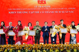 Vinh danh các tập thể, cá nhân xuất sắc tại Cuộc thi chính luận về bảo vệ nền tảng tư tưởng của Đảng năm 2026 trên địa bàn thành phố Hà Nội