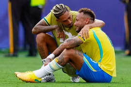 "Tôi đã cố gắng hết sức" - Neymar nghẹn ngào giã từ đội tuyển Brazil ở tuổi 34