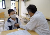 Hà Nội đảm bảo an toàn tiêm vaccine phòng Covid-19 cho trẻ em