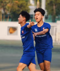 Hình ảnh loạt trận 15h ngày 1-12