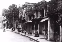 Những bức ảnh đen trắng quý giá về Hà Nội của nghệ sĩ nhiếp ảnh Lê Vượng