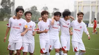 Cầu thủ Viettel phấn khích ăn mừng chức vô địch U17 quốc gia