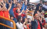 Fan nữ hâm nóng trận chung kết mùa giải 2023