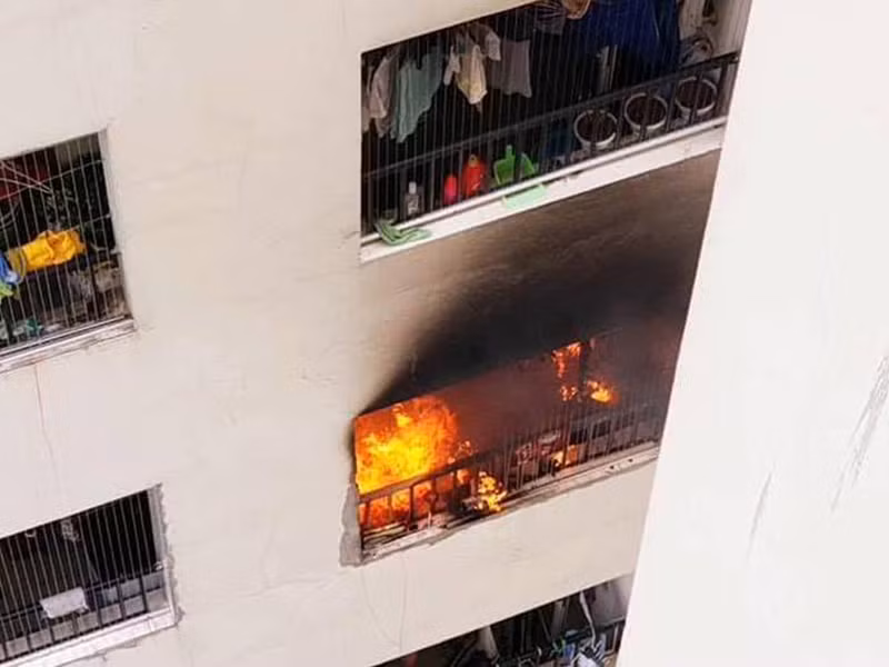 Vụ nổ, cháy cục nóng điều hoà ở chung cư Linh Đàm, quận Hoàng Mai