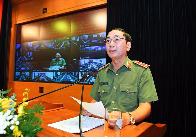 Trung tướng Trần Quốc Tỏ phát biểu chỉ đạo hội nghị Trung tướng Trần Quốc Tỏ phát biểu chỉ đạo hội nghị