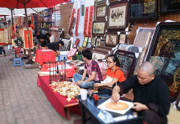 Xuân về, ông đồ xuống phố ảnh 11