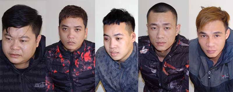 Nhóm đối tượng bị cơ quan Công an bắt giữ Nhóm đối tượng bị cơ quan Công an bắt giữ