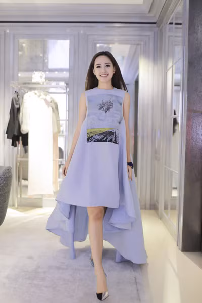 Hoa hậu Mai Phương Thuý xuất hiện nổi bật tại sự kiện lớn của châu Á ảnh 2