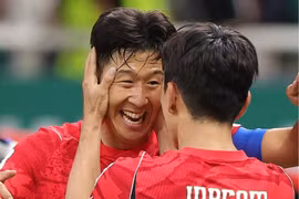 Son Heung-min đi vào lịch sử World Cup, Hàn Quốc thắng ngược CH Séc đầy cảm xúc