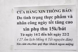 Ngày mùng 5 Tết: Bún phở, cà phê vẫn bán “giá Tết”