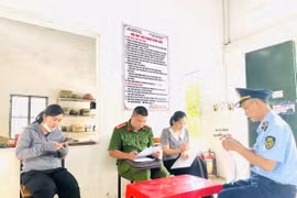 Phát hiện một cửa hàng xăng dầu bán cao hơn giá quy định