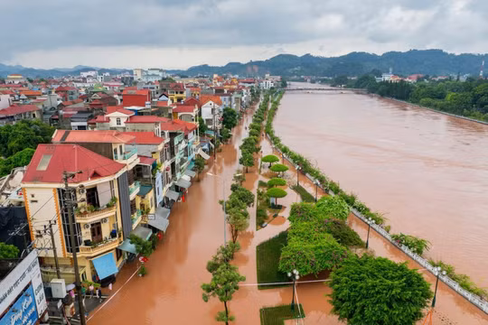 Cách bảo vệ tính mạng trước vùng lũ ngập sâu và nước sông dâng cao