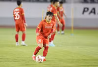 ĐT Việt Nam tập xoay tua đội hình cho AFF Cup