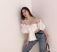 [ẢNH] Hotgirl bóng chuyền Việt Nam xinh như mộng ở tuổi 18