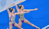 [ẢNH] Hai mỹ nhân Olympic khoe bộ ảnh bikini đẹp hút hồn