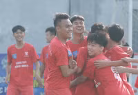 'Đọc' hồ sơ thành tích 16 đội bóng ở vòng 1/8