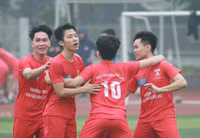 [ẢNH] Loạt trận 8h sáng 27-12