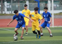 [ẢNH] Loạt trận 10h sáng 20-12