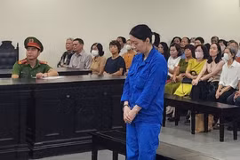 Chiếm đoạt số tiền lớn, nữ giám gửi lời nhắn “có một không hai” tới bị hại