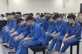 Nhóm “báo thủ” mới lớn lĩnh án tù vì thói ngông cuồng 