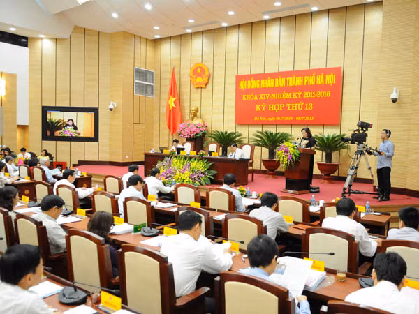 Chính thức khai mạc kỳ họp thứ 13 HĐND TP Hà Nội khóa XIV ảnh 1
