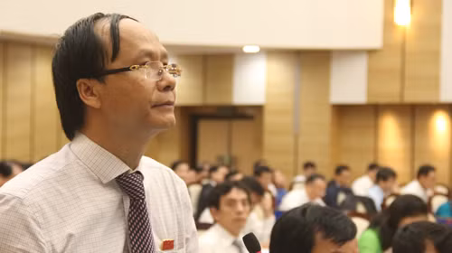 Hàng loạt câu hỏi tái chất vấn về vi phạm trật tự xây dựng ảnh 2