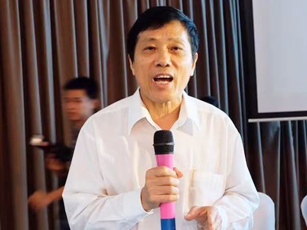 Khó nói bao giờ biển miền Trung trở lại như trước ảnh 1