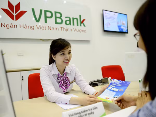 VPBank thu gần 1.250 tỷ đồng nợ xấu từ khách hàng ảnh 1