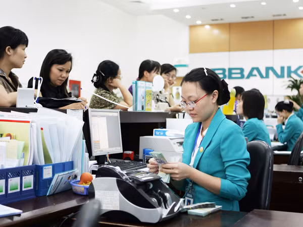 Vay mua ô tô – nhận tiền trong vòng 8 tiếng ảnh 1