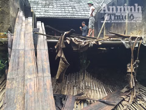 Căn nhà nơi xảy ra vụ thảm sát 4 người hoang phế lạnh người ảnh 23