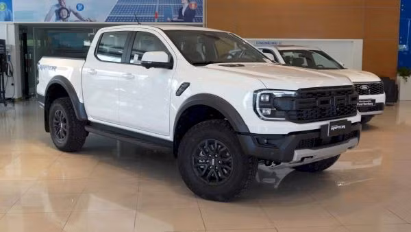 antdvn-ford.jpg