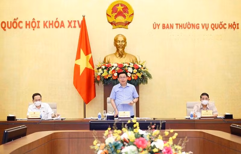 Chủ tịch Quốc hội Vương Đình Huệ phát biểu tại buổi làm việc chiều nay