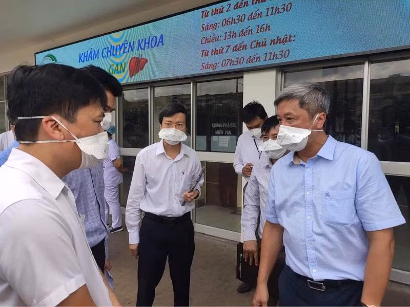 Bệnh viện Bệnh Nhiệt đới TW có thêm 9 nhân viên dương tính