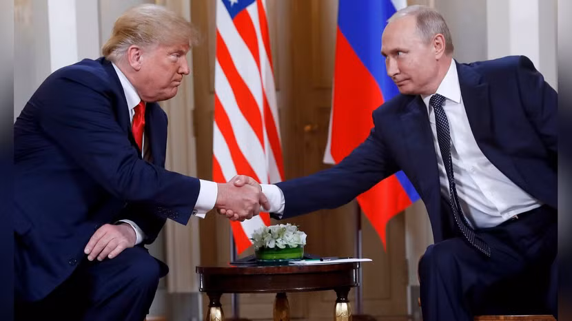 Tổng thống Donald Trump và Valdimir Putin trong một cuộc gặp hồi tháng 6-2018