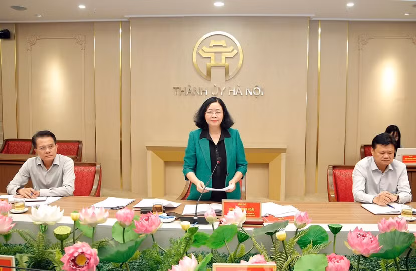 Bí thư Thành ủy Hà Nội Bùi Thị Minh Hoài - Trưởng ban Chỉ đạo kết luận cuộc họp Bí thư Thành ủy Hà Nội Bùi Thị Minh Hoài - Trưởng ban Chỉ đạo kết luận cuộc họp