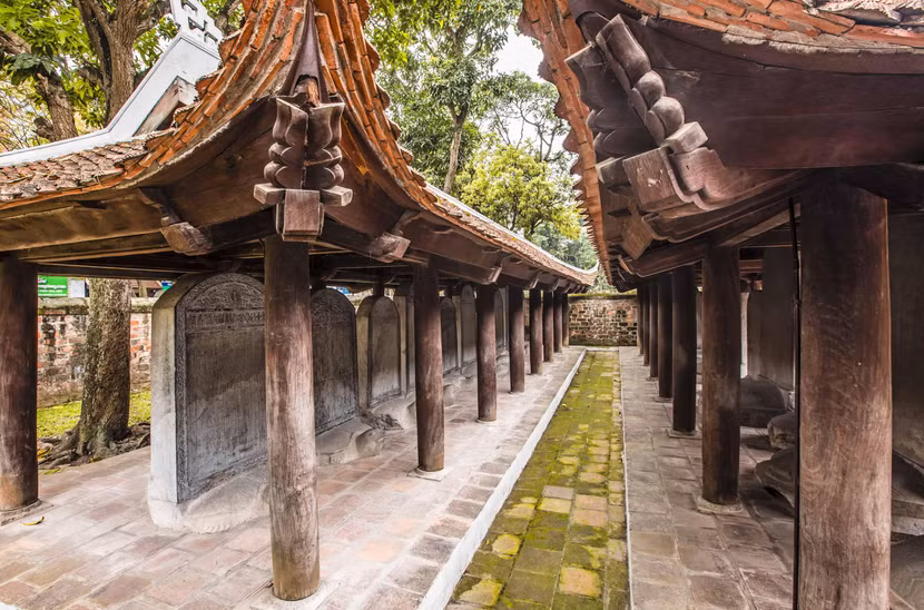 Hệ thống bia Tiến sĩ tại Văn Miếu - Quốc Tử Giám