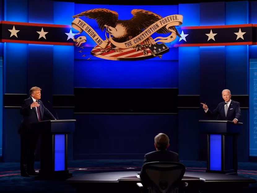Việc Tổng thống Donald Trump nhiễm Covid-19 khiến cuộc chạy đua vào Nhà Trắng càng trở nên khó dự đoán