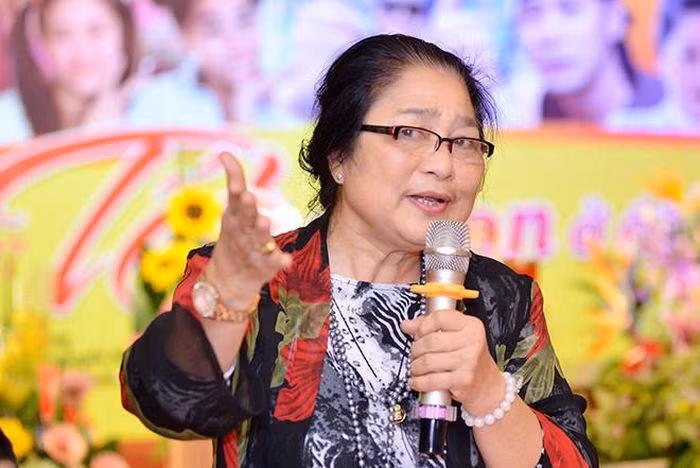 Nghệ sĩ Kim Xuyến