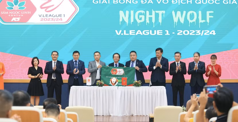 Với sự tài trợ của Sâm Ngọc Linh Kon Tum K5, V-League 2023/24 có tổng giải thưởng lên tới 9,5 tỉ đồng