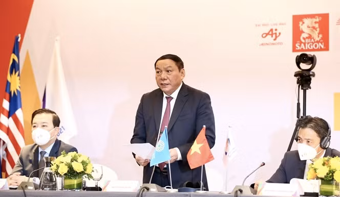 Bộ trưởng Bộ VH-TT&amp;DL, Trưởng BTC SEA Games 31 Nguyễn Văn Hùng phát biểu tại hội nghị